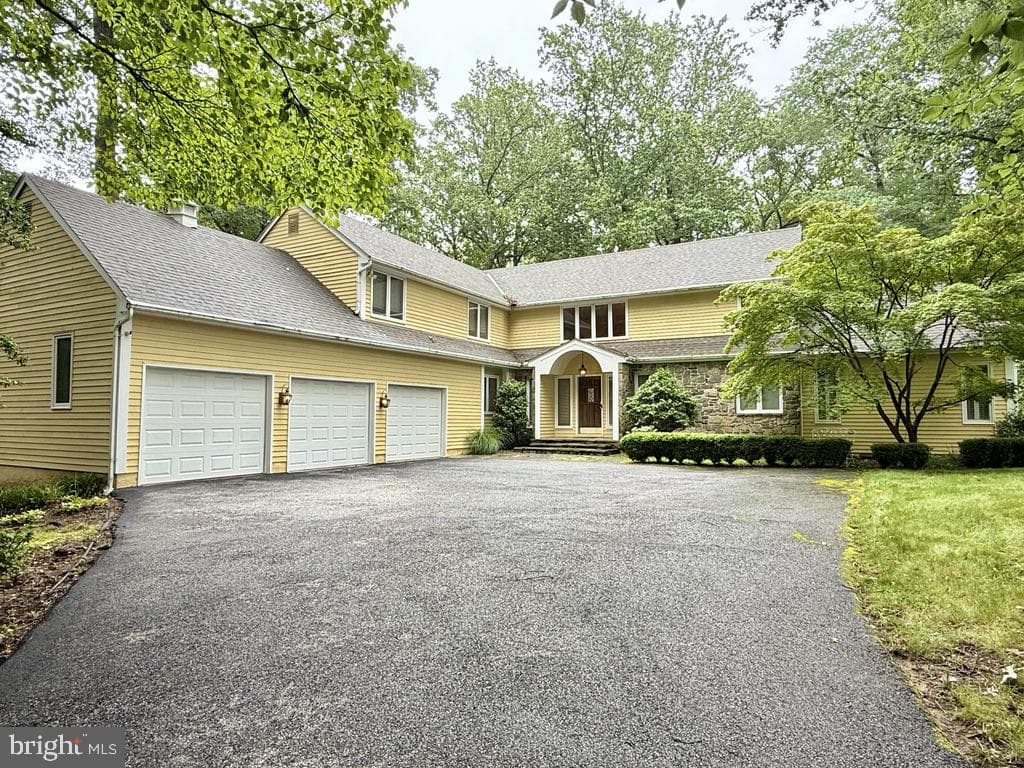 1583 Keswick Place photo 2