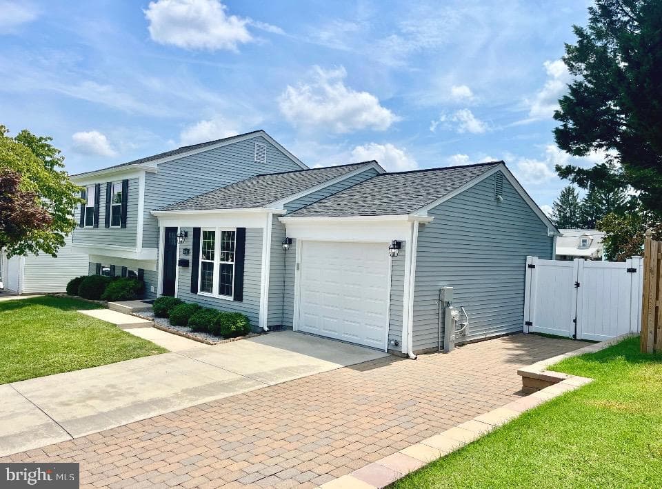 8440 Spring Road photo 2