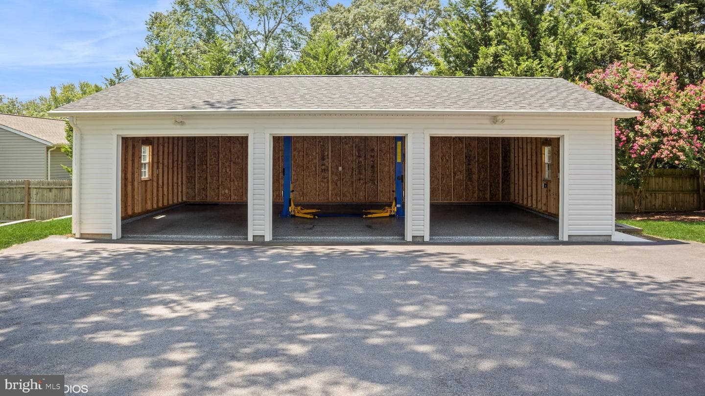 7940 Elizabeth Road photo 26