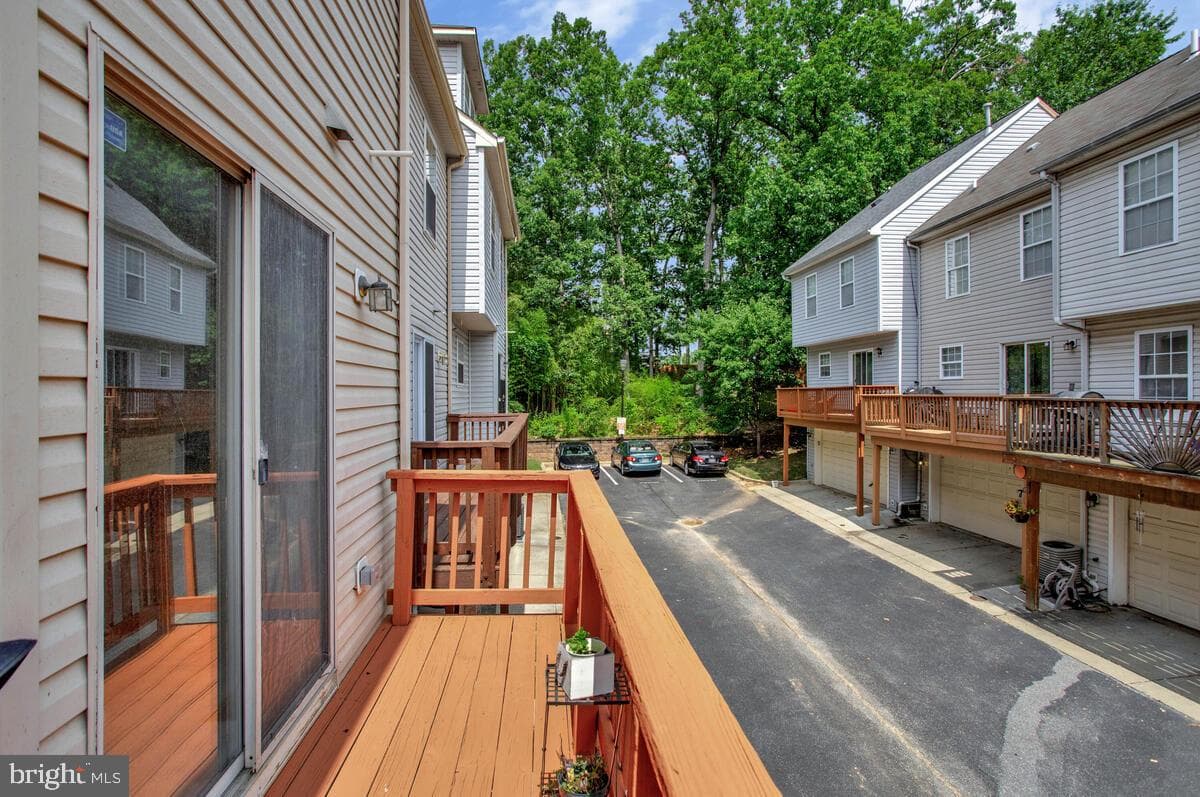 6506 Fable Court photo 30