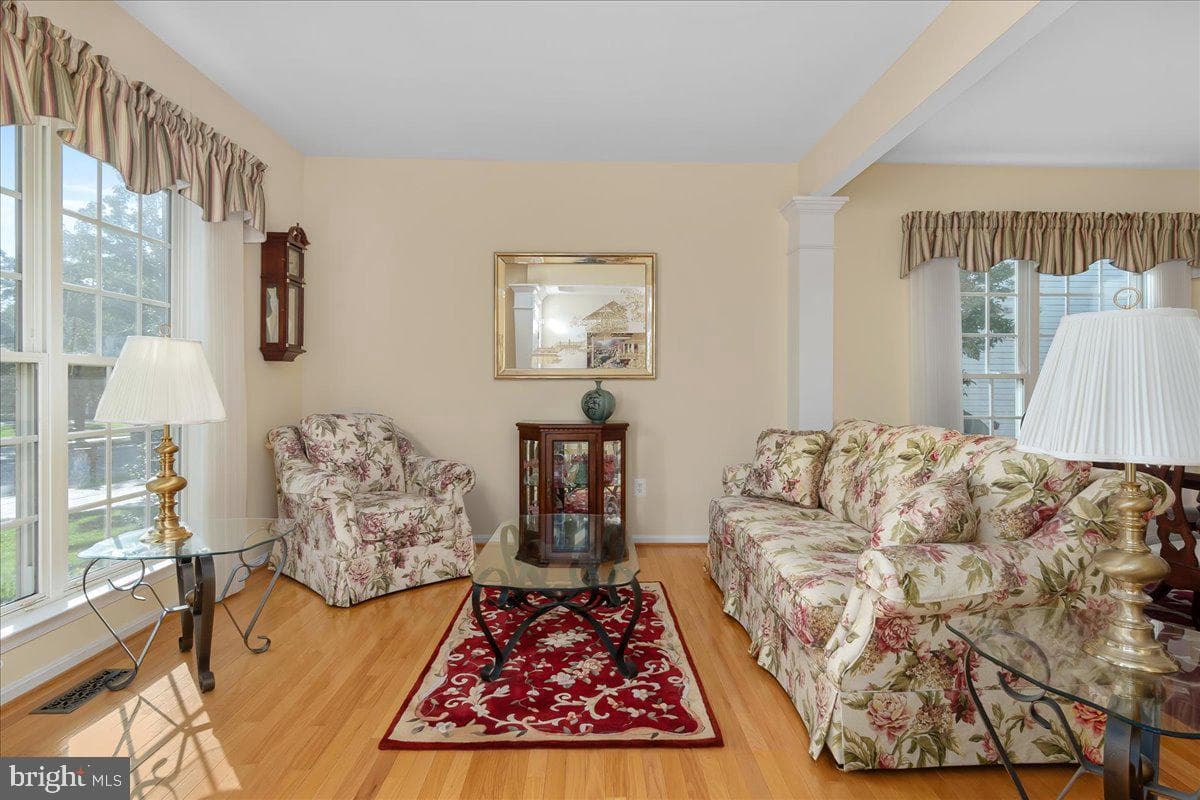 1253 Destiny Circle photo 6