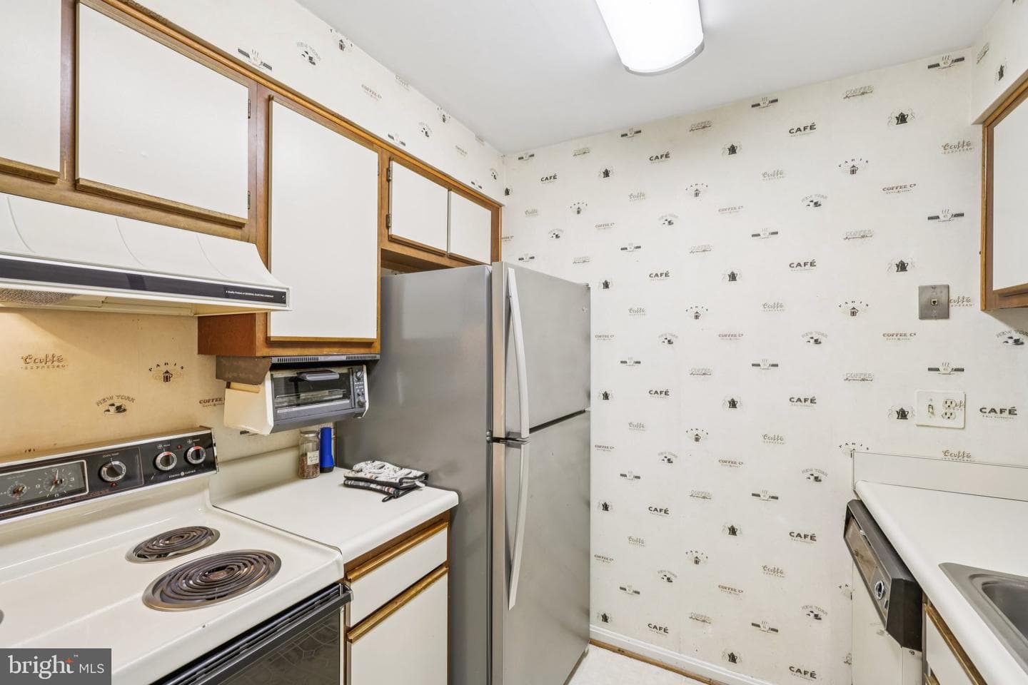 1119 Castle Harbour Way #2a photo 8