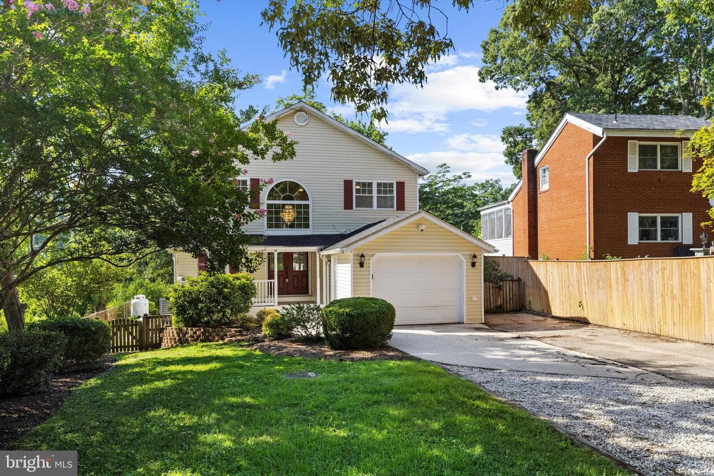 619 Riverside Drive photo 83