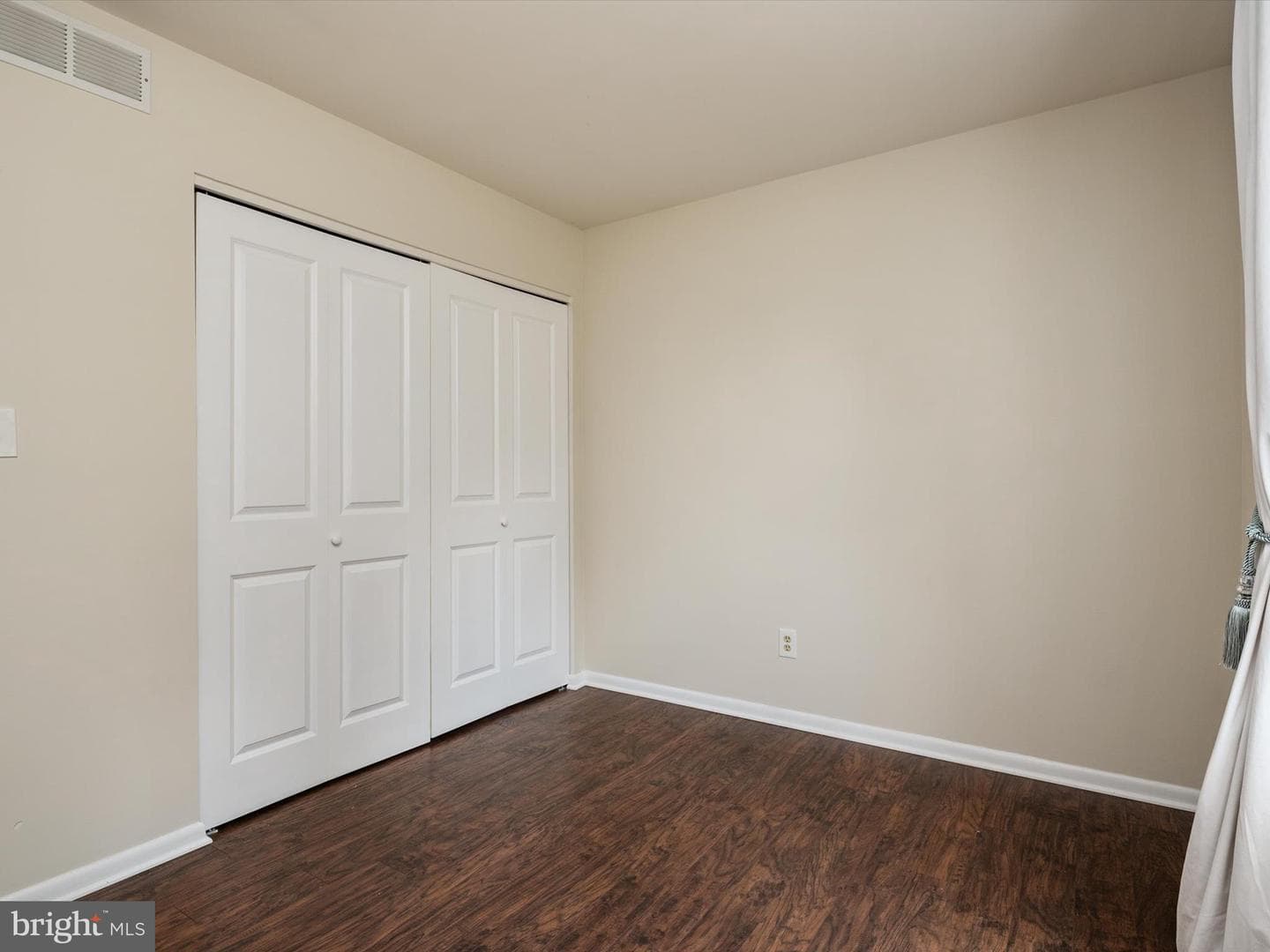 4671 Solomons Island Road photo 30