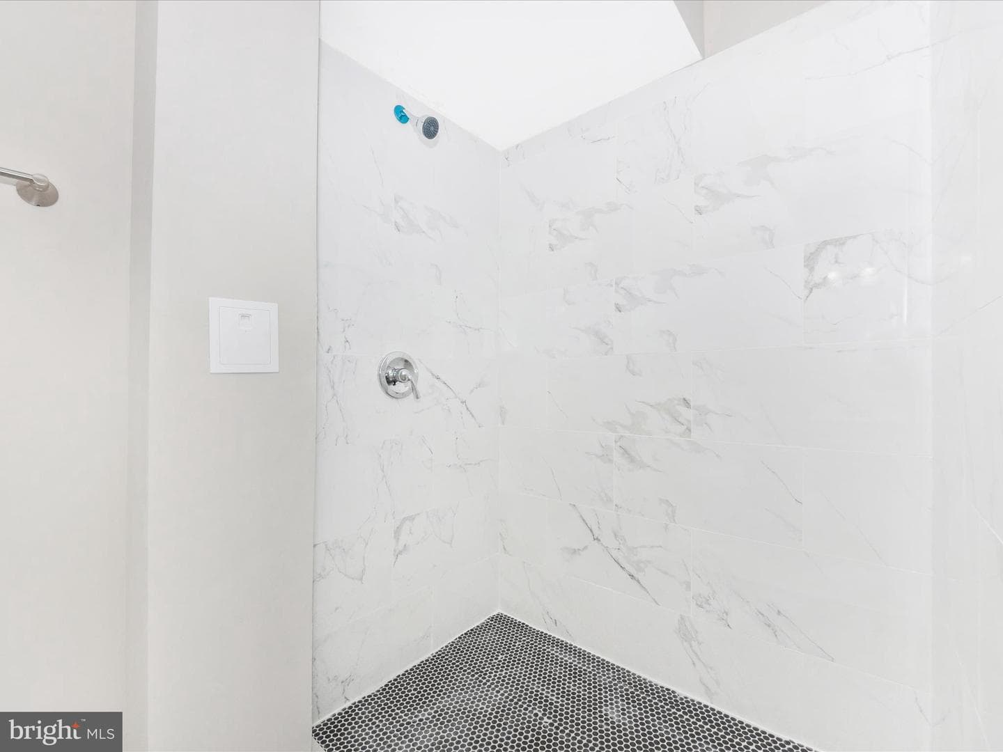 290 Hilltop Lane photo 34