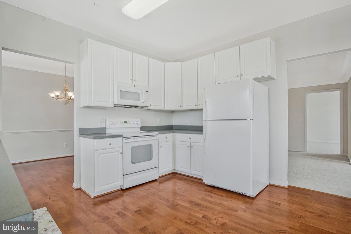 8604 Wandering Fox Trail #303 photo 11