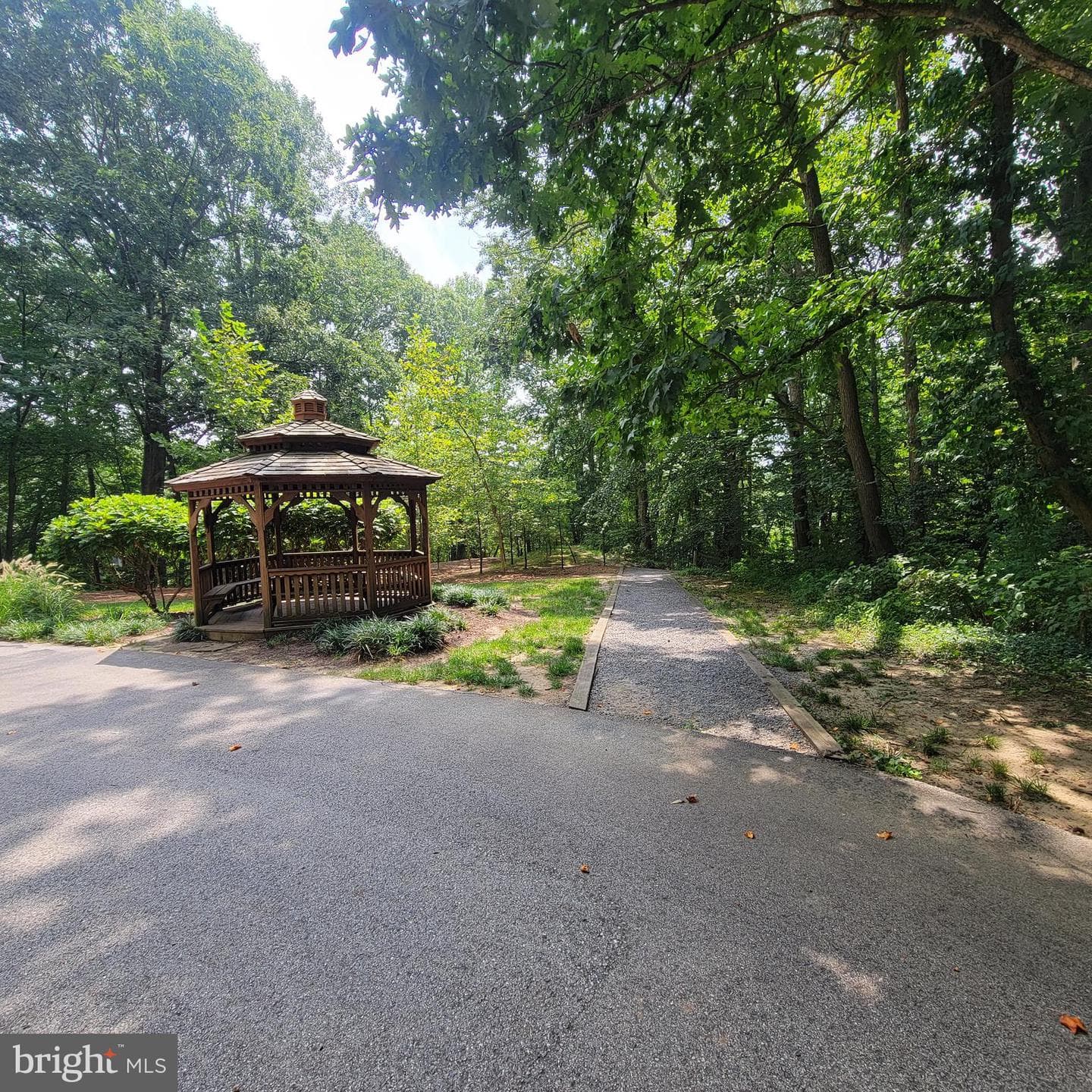 2710 Summerview Way #302 photo 41