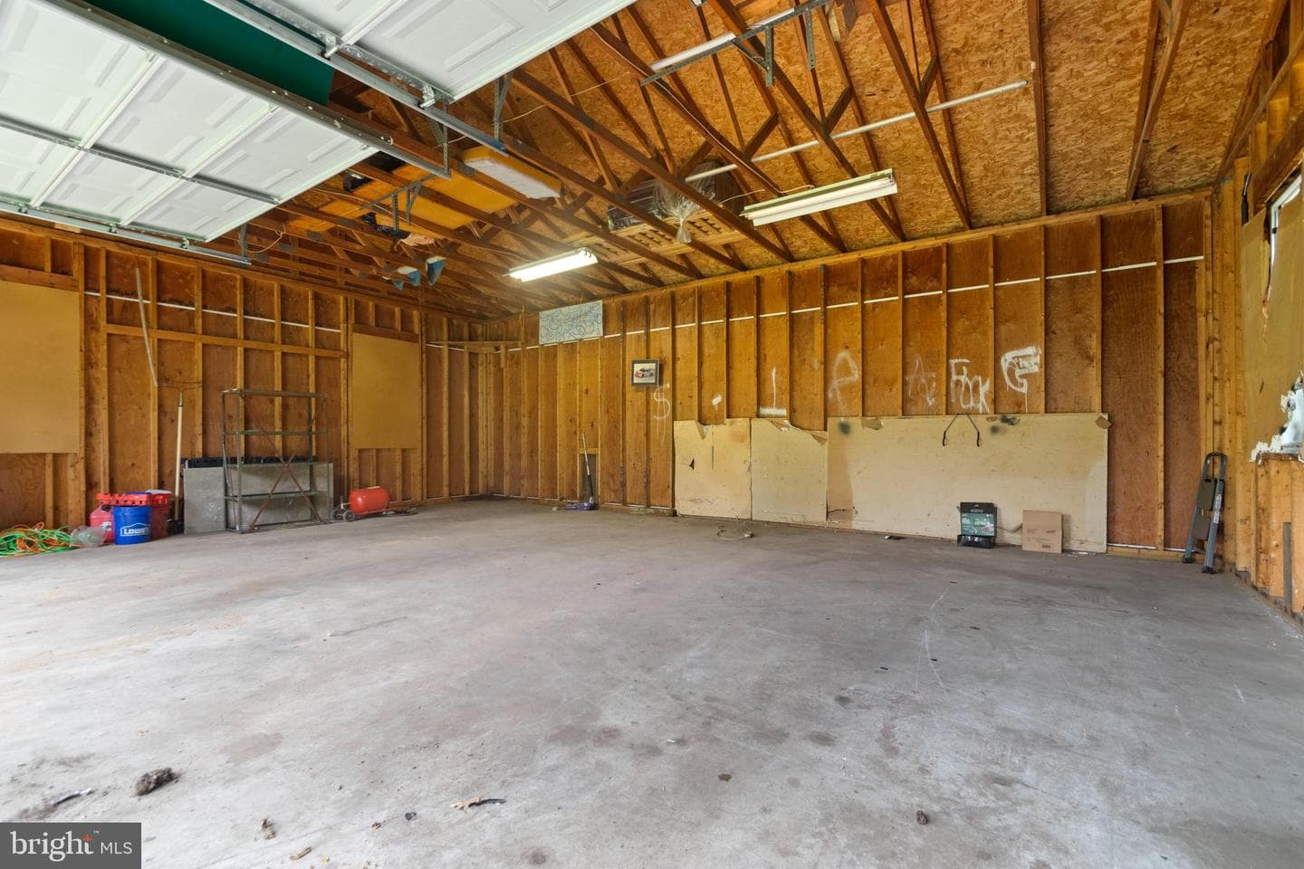 7721 Locust Wood Road photo 10