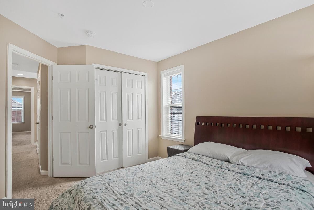 1102 Bayberry Lane photo 34