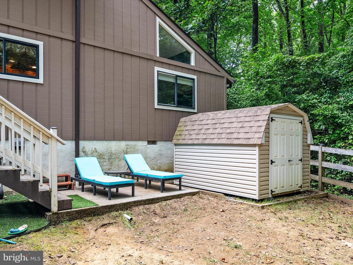 966 Coachway photo 45