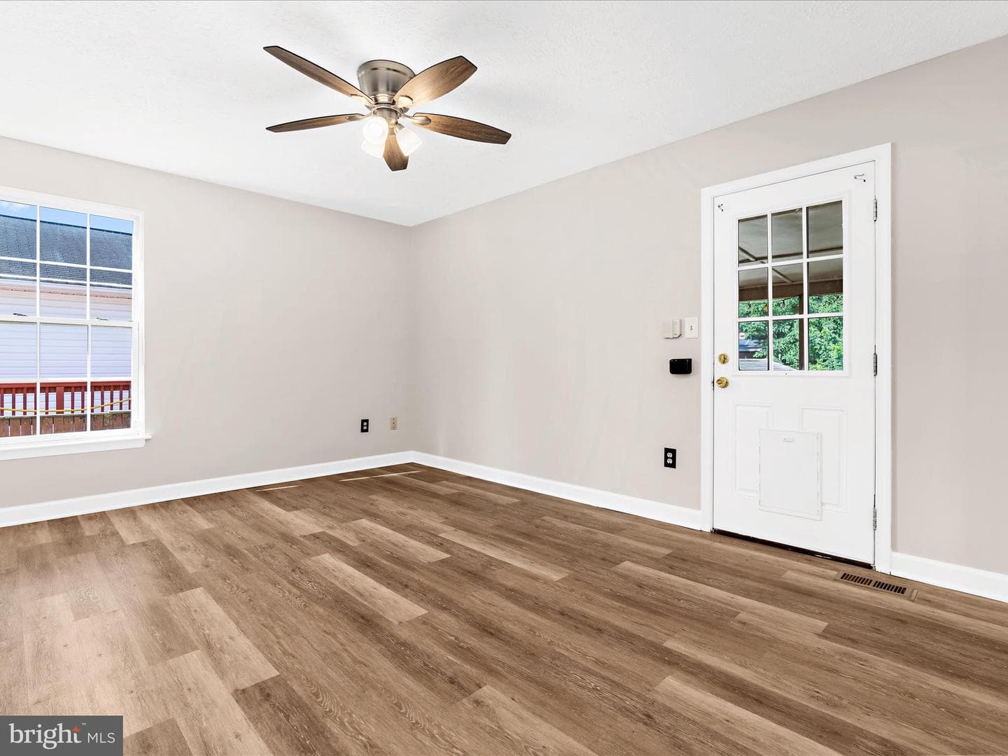 8016 Catherine Avenue photo 28