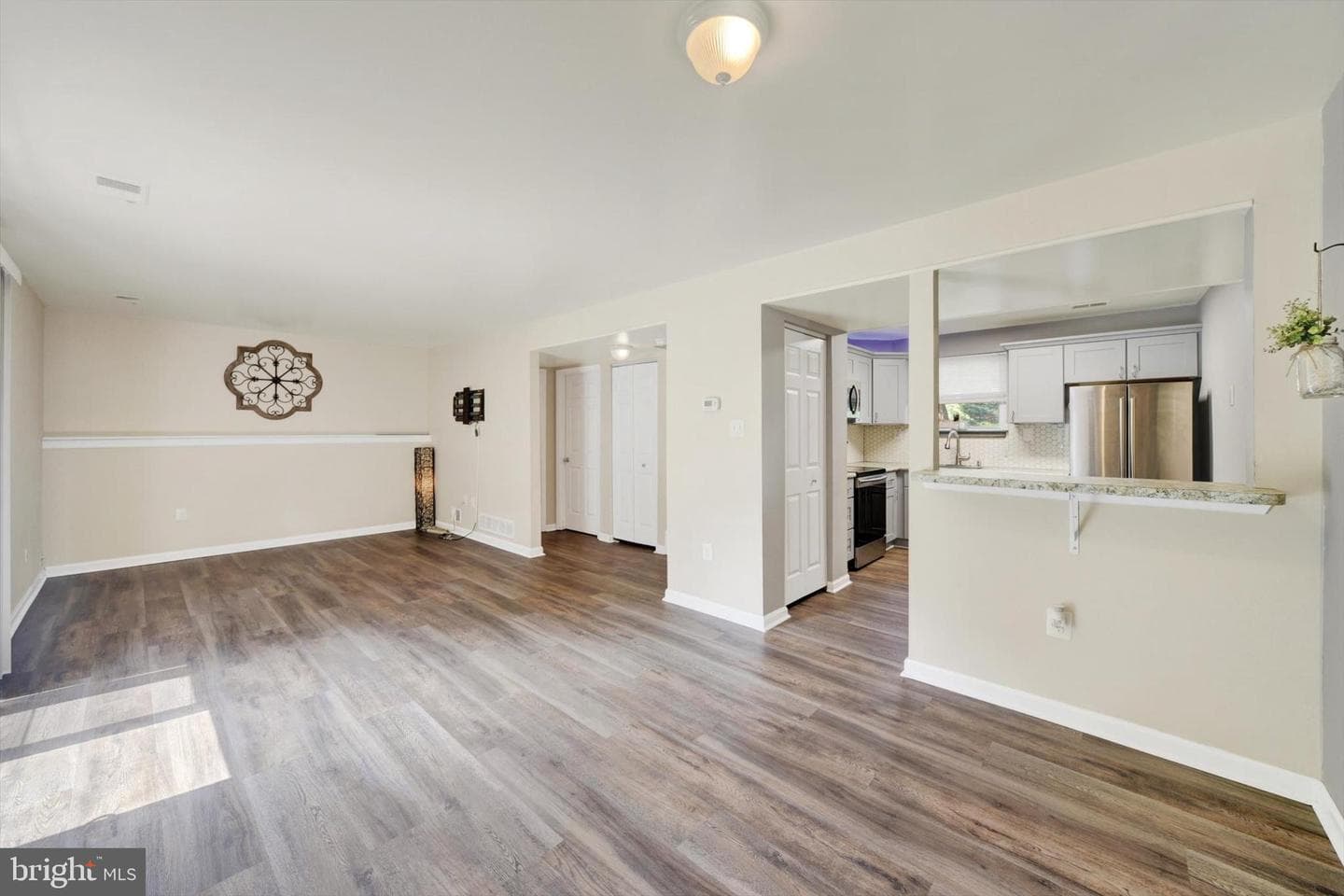 281 Ternwing Drive photo 6