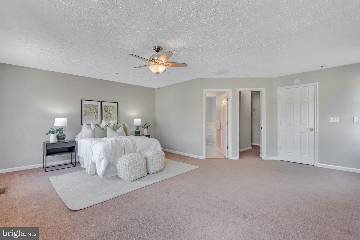 40 Amberstone Court photo 11