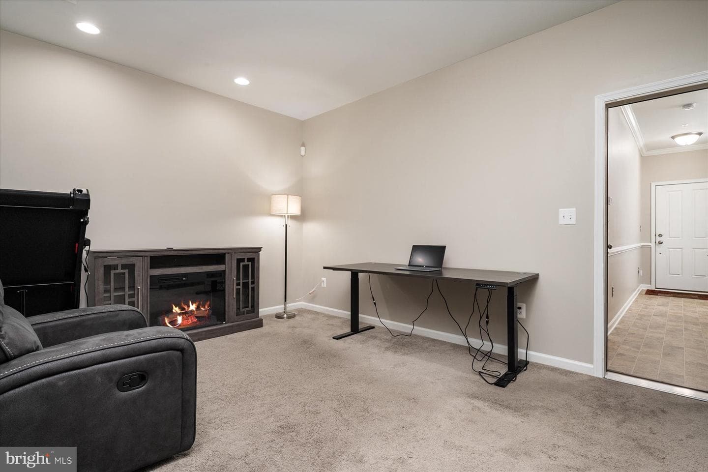 7511 Resch Loop photo 9
