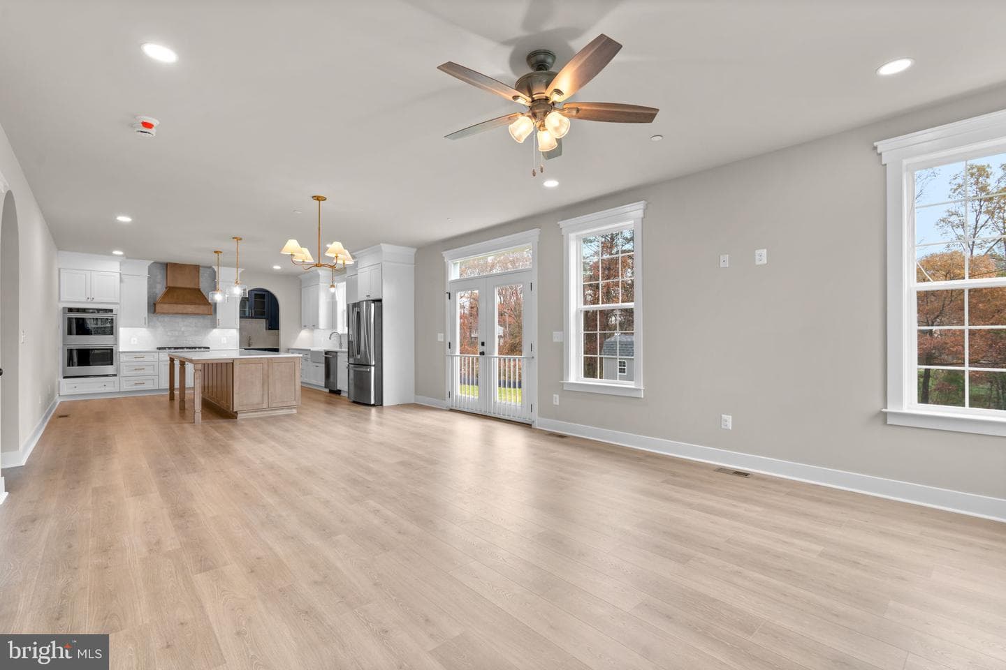 51 Stratford Drive photo 7