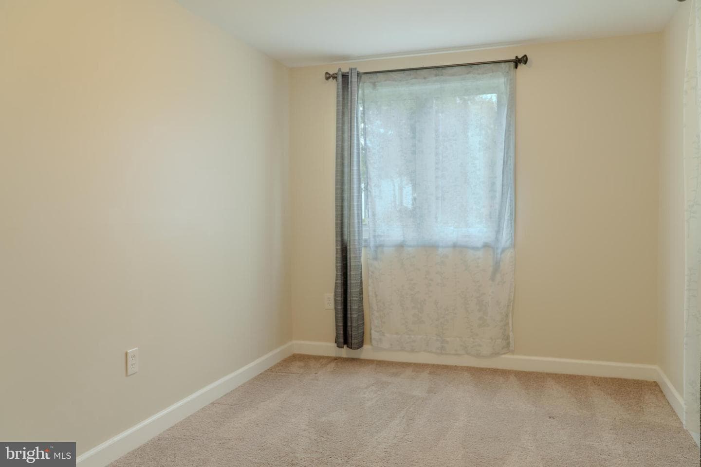 713 Cotter Road photo 13