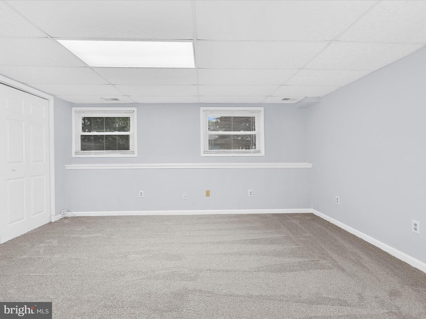 130 Clarence Avenue photo 28