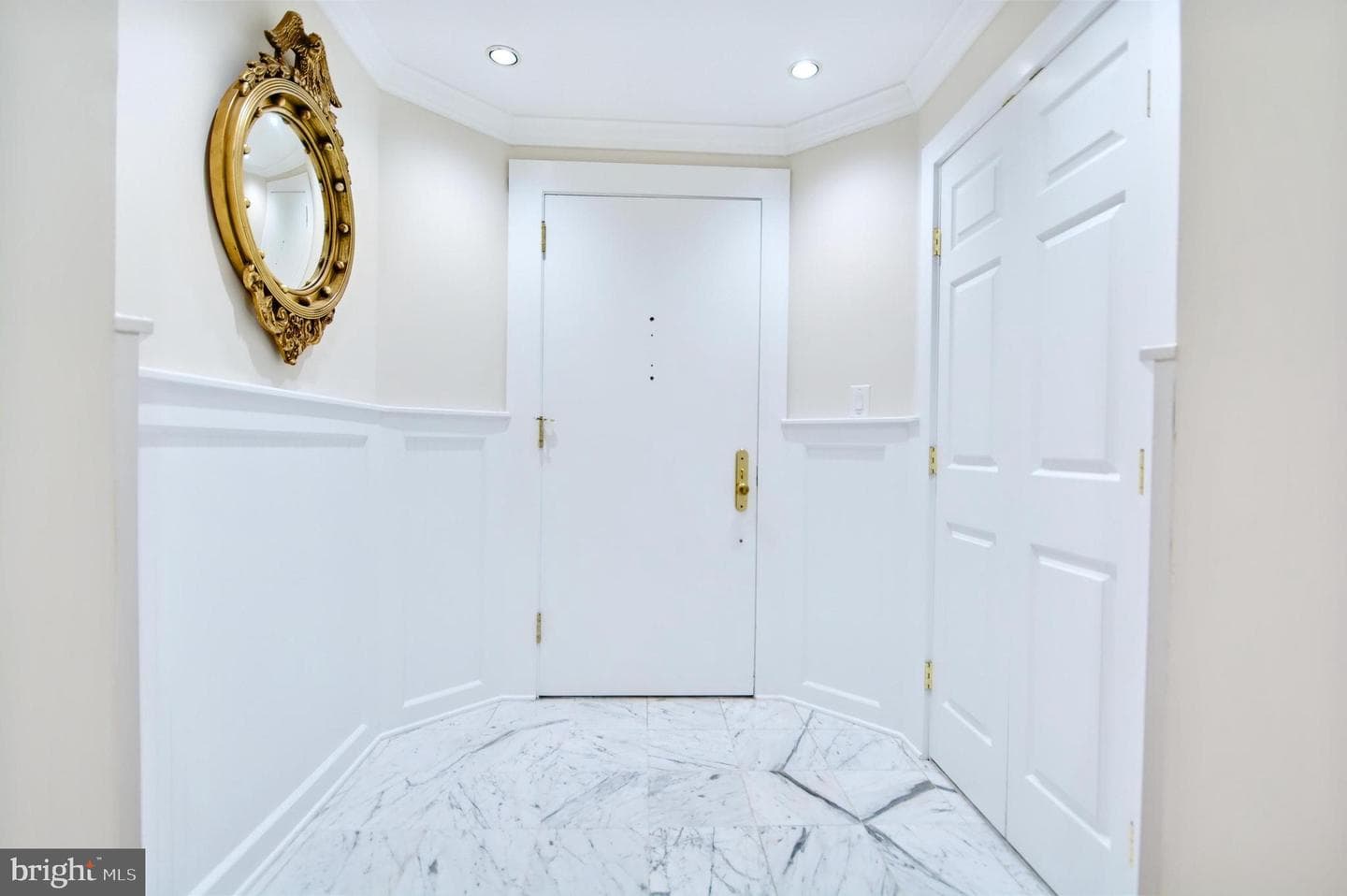 930 Astern Way #105 photo 2