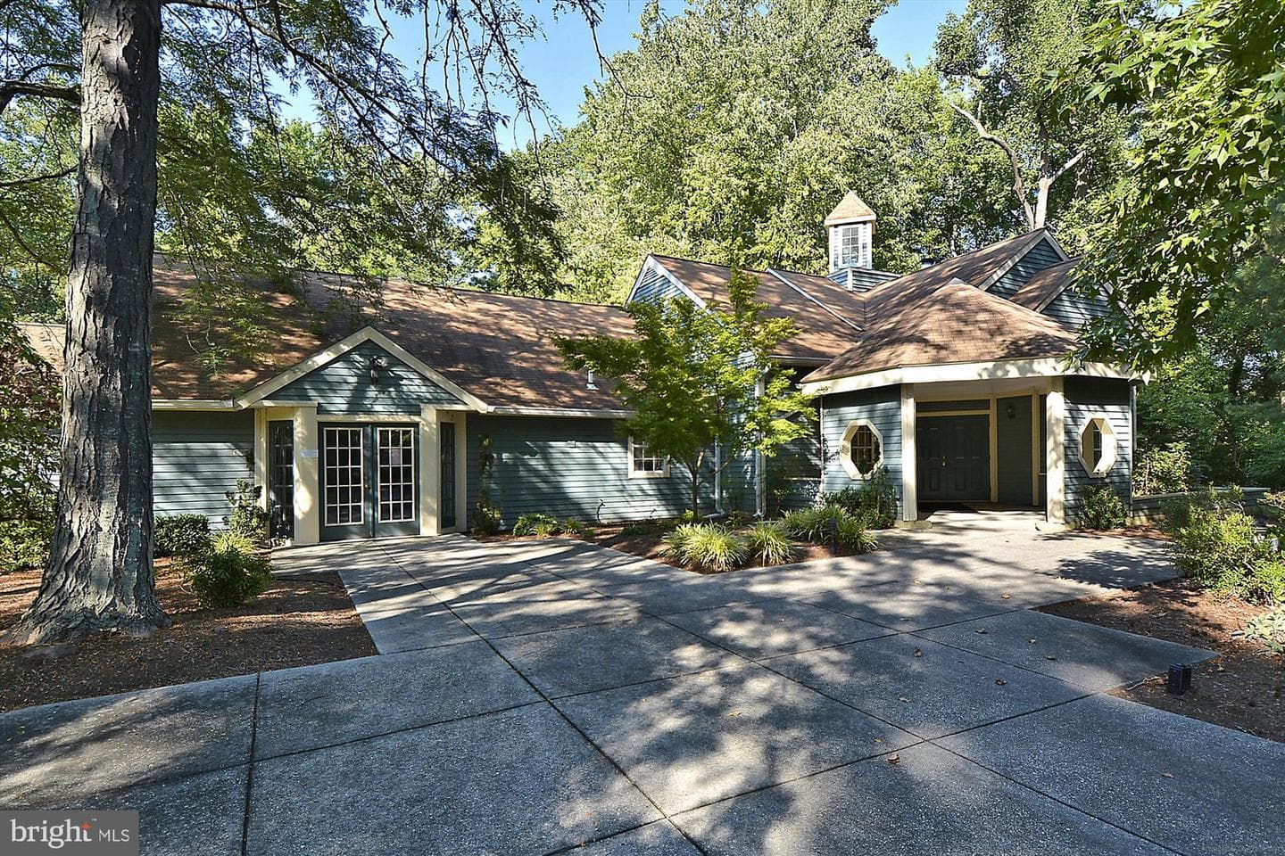 988 Breakwater Drive photo 22