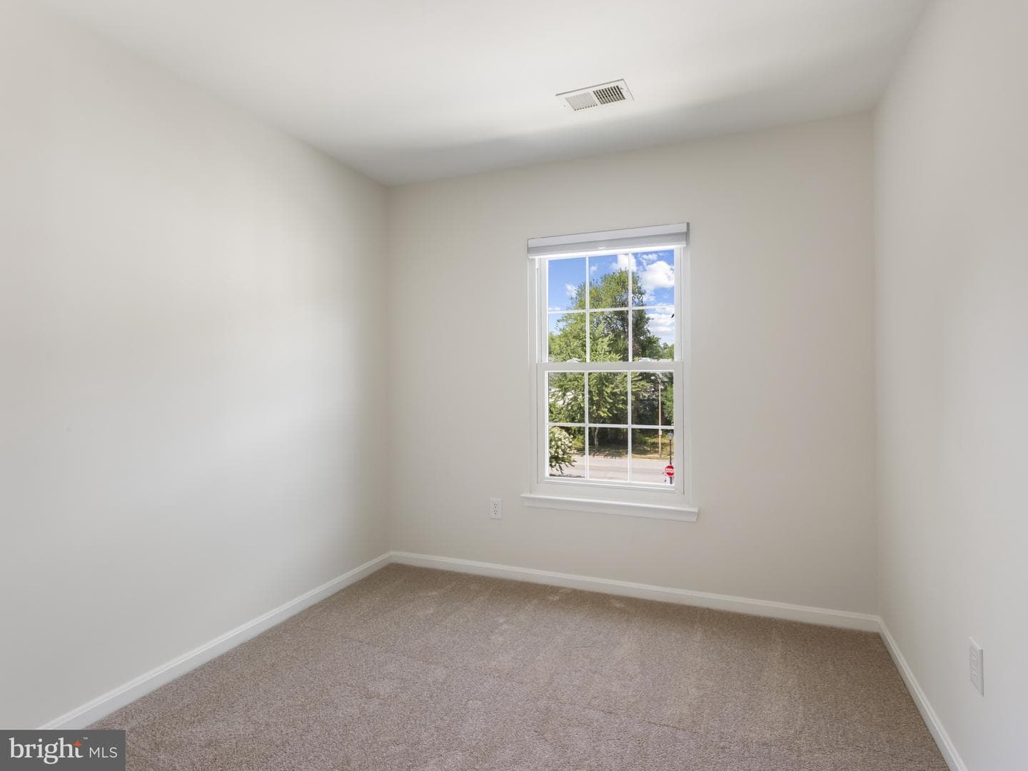 642 Baystone Court photo 17