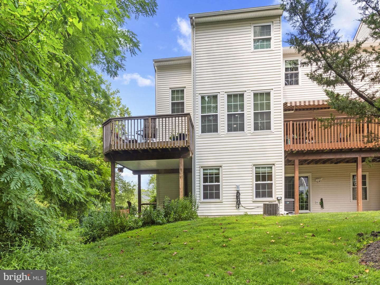642 Baystone Court photo 25