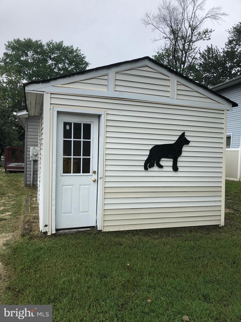 7818 Renshaw Road photo 4