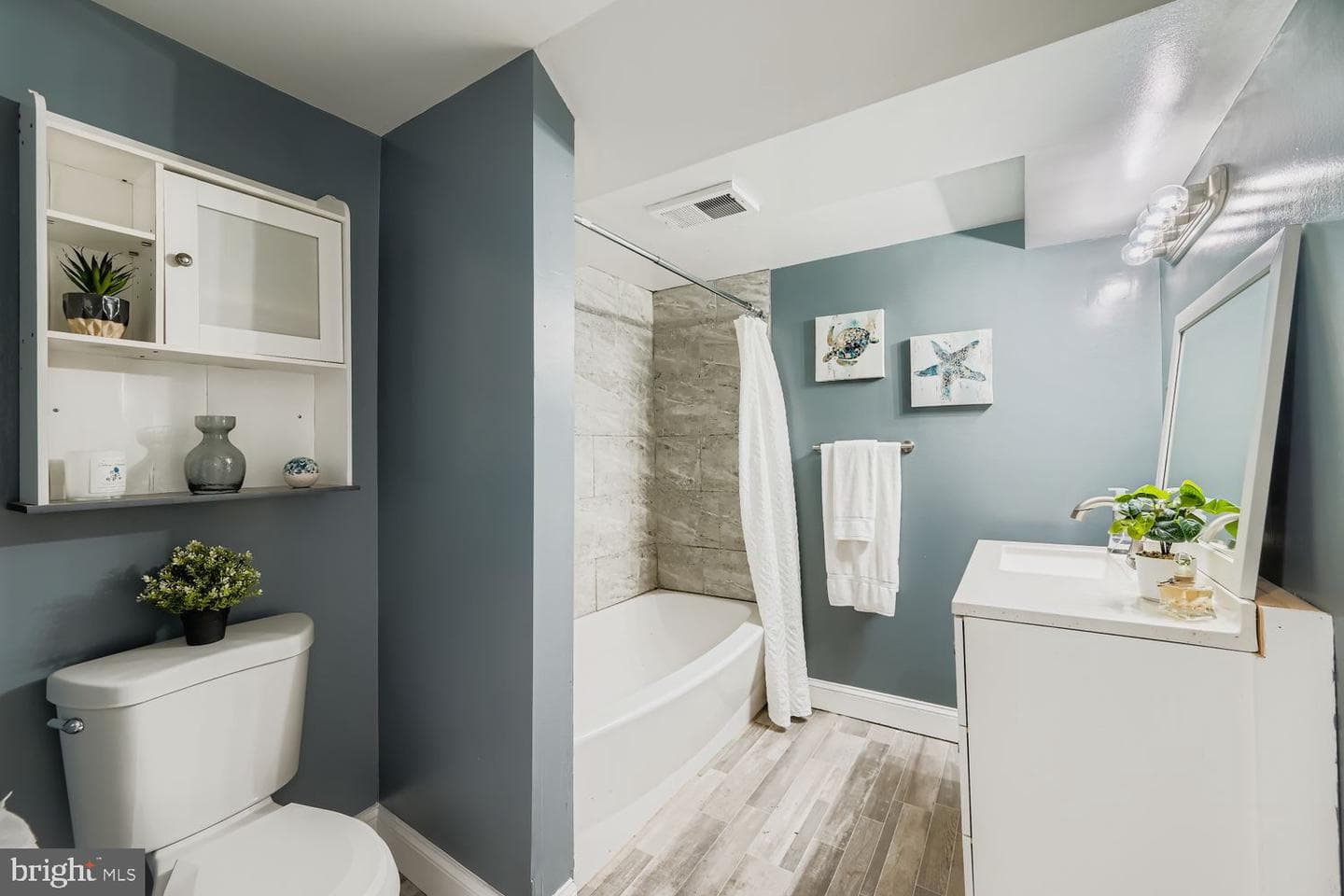3203 Brezina Place photo 27
