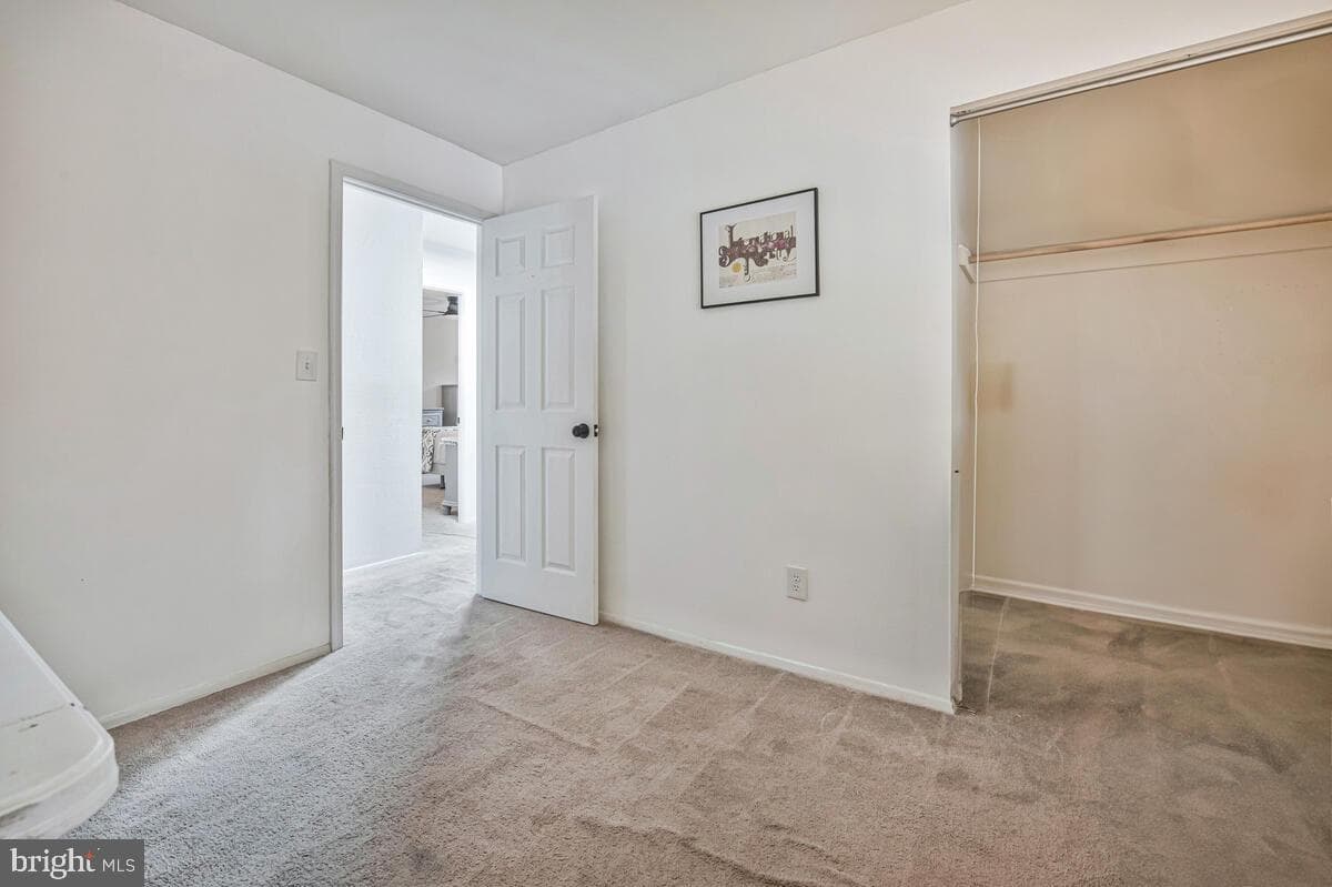 7954 Pipers Path photo 19