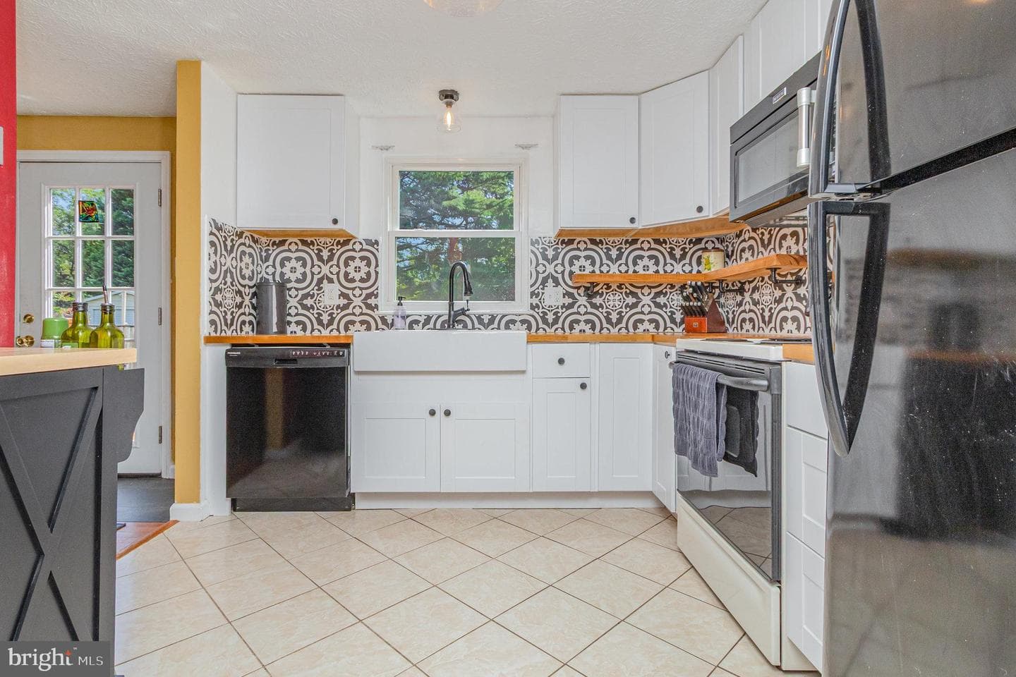 7983 Covington Avenue photo 8