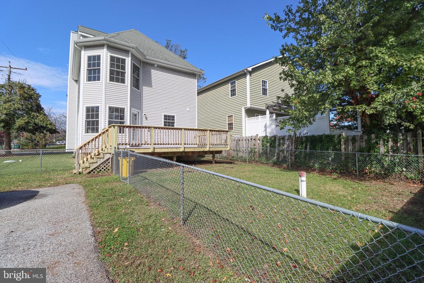 3661 2nd Avenue photo 34