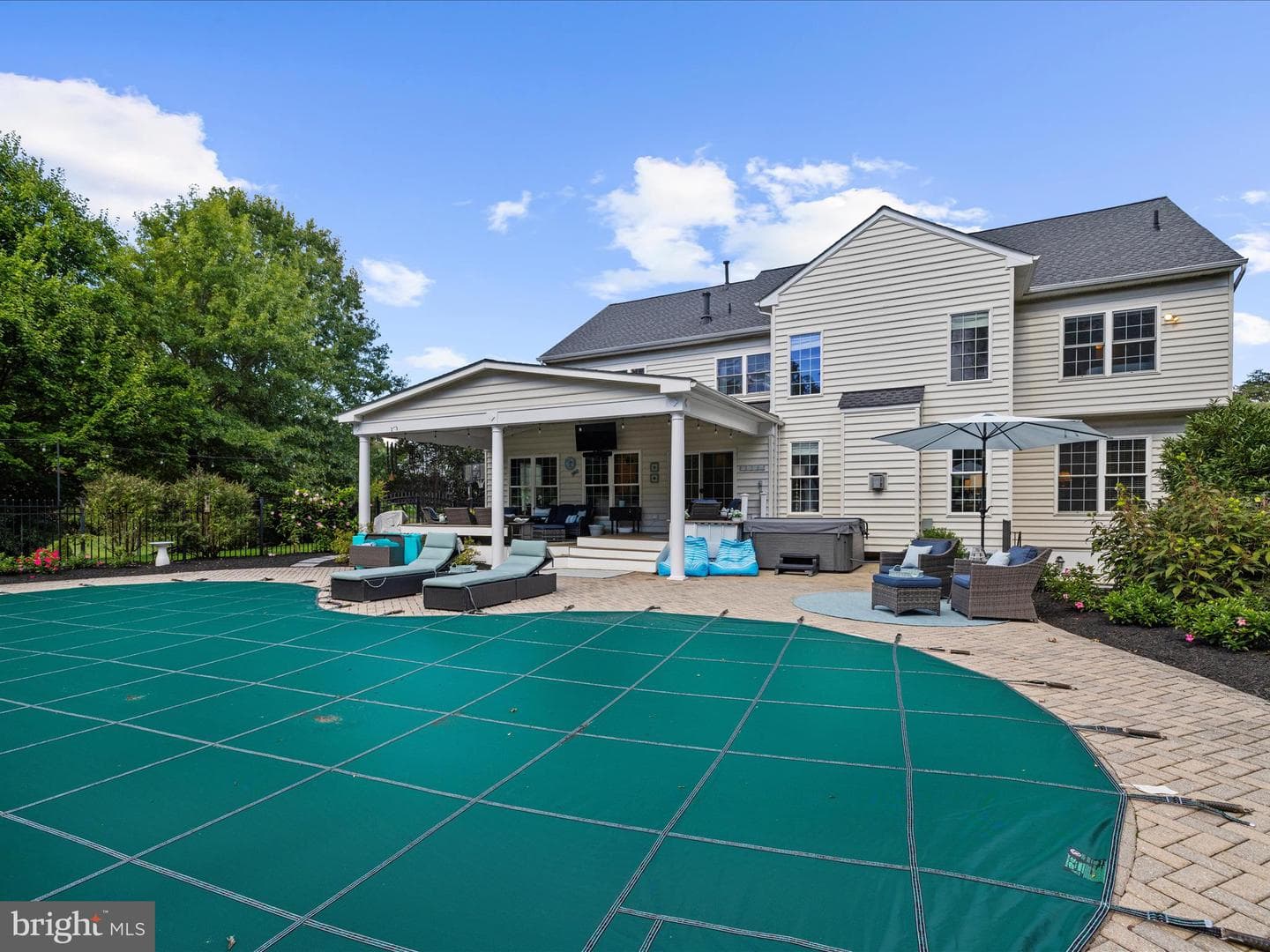 8427 Turnhouse Court photo 6