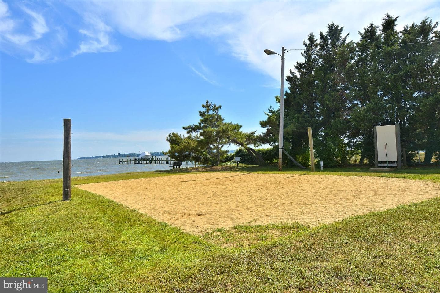 289 Hillsmere Drive photo 41