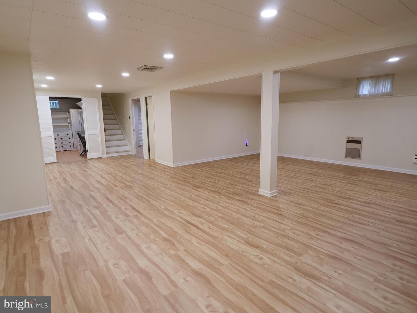 516 Joy Circle photo 35