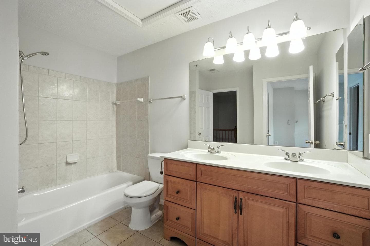 107 Foxview Drive photo 22