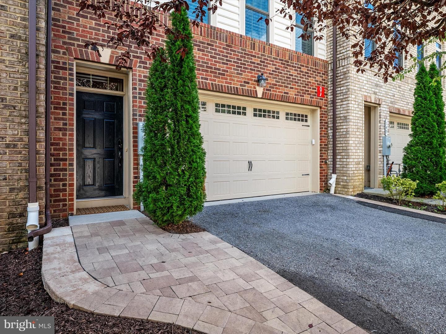 147 Merrimack Way photo 4