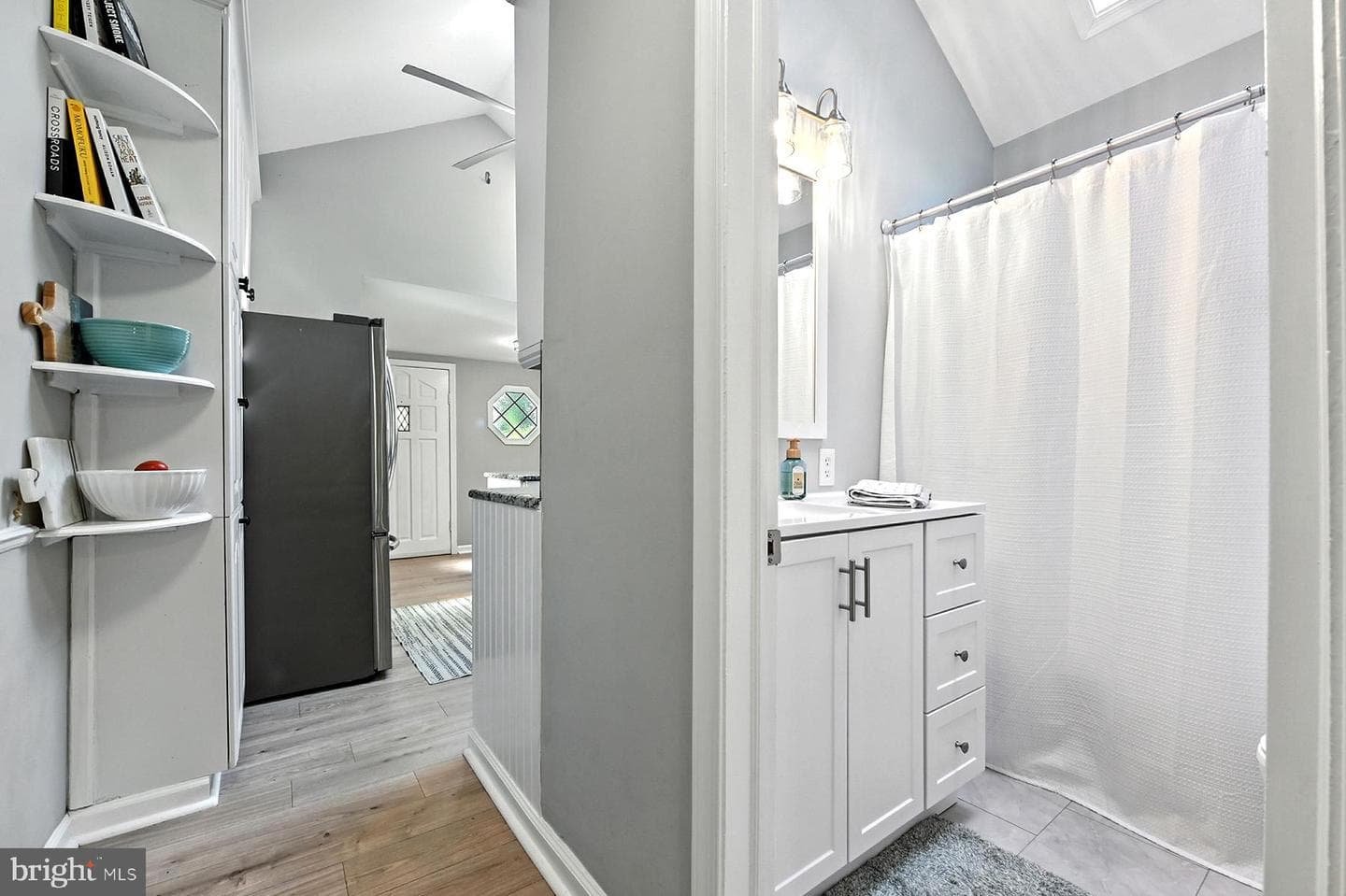 359 Hall Road photo 11