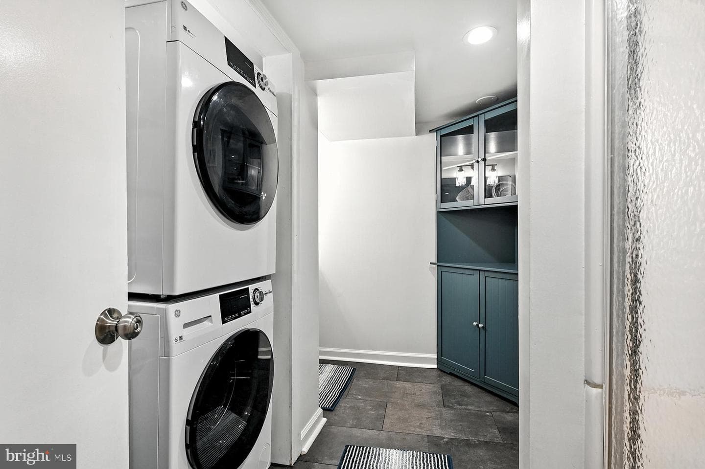 359 Hall Road photo 20