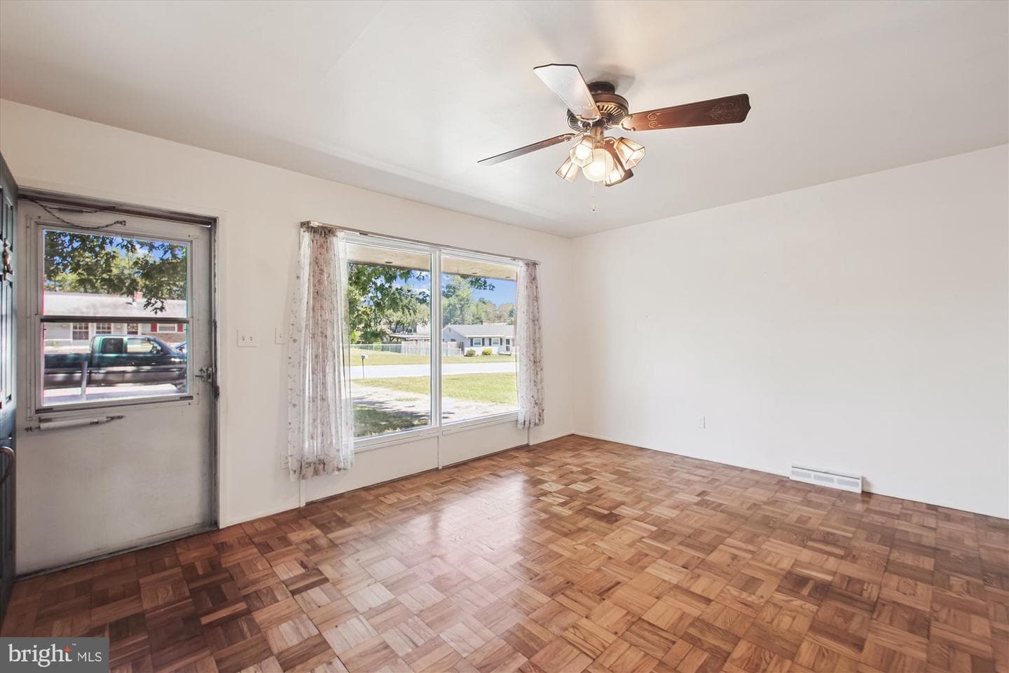 4301 Belle Of Georgia Avenue photo 2