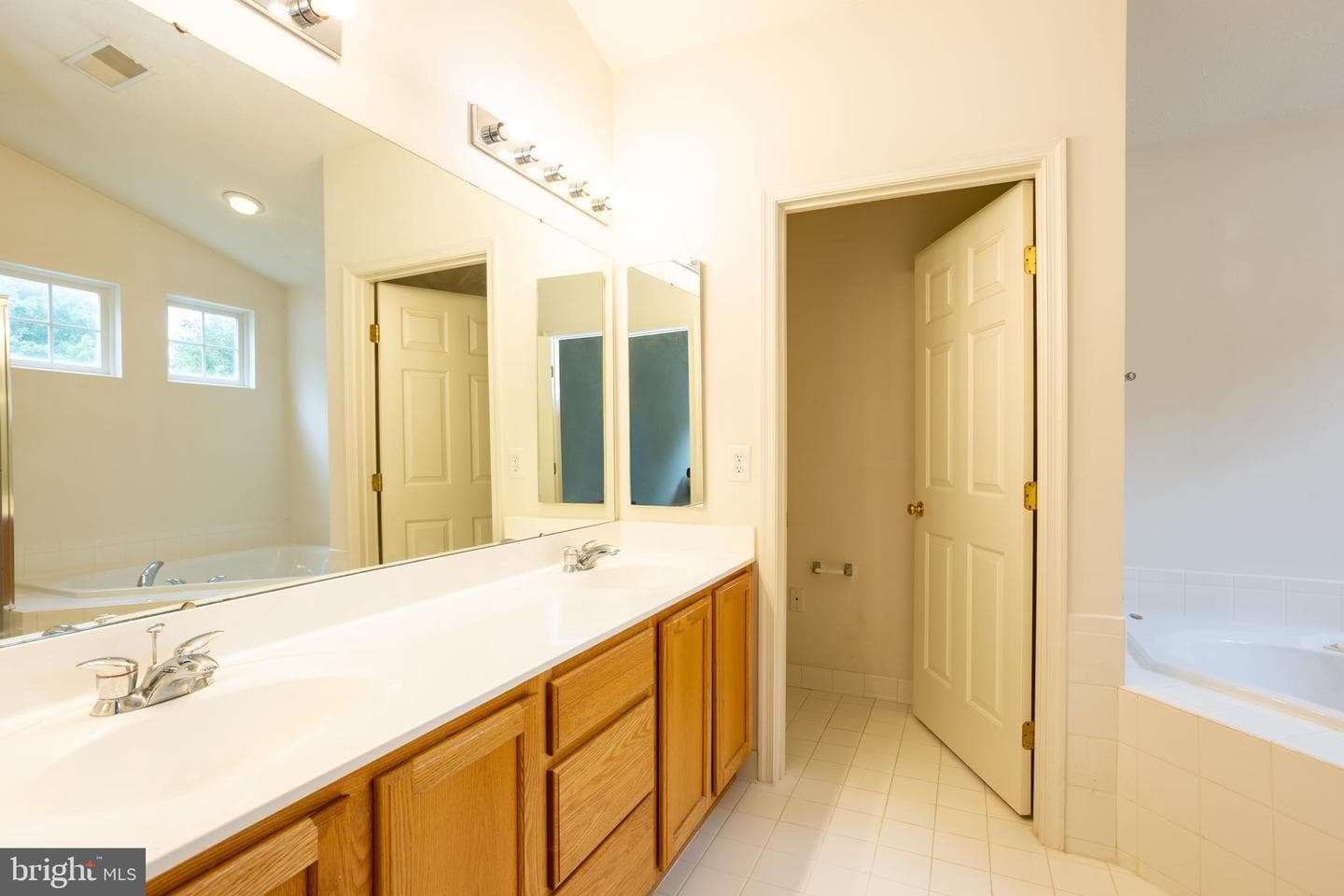 7777 Rotherham Drive photo 32