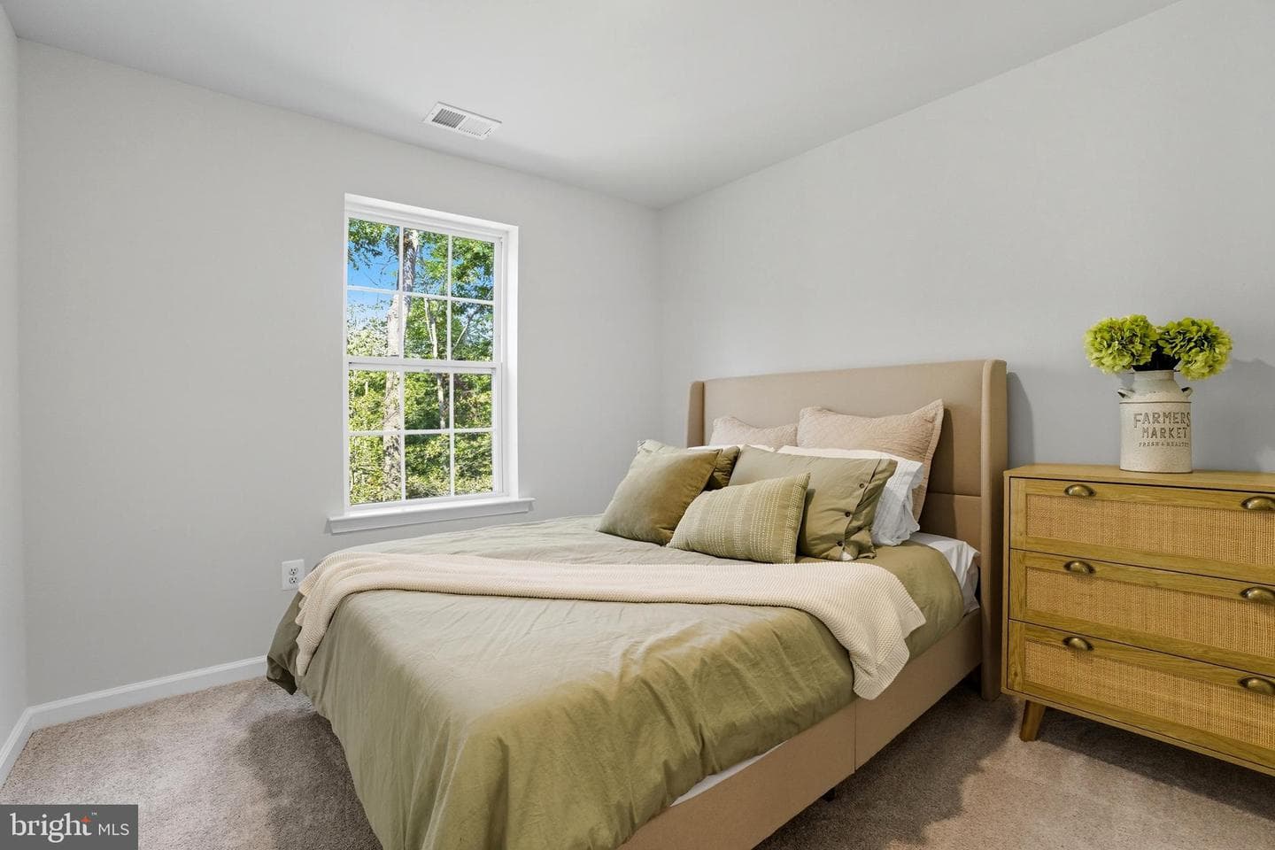 7810 Shelbourne photo 19