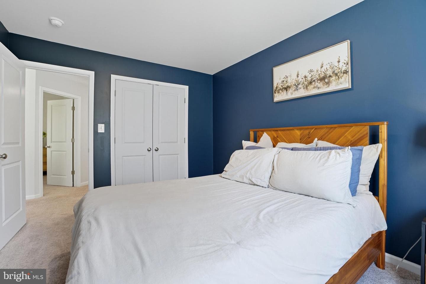 7810 Shelbourne photo 23