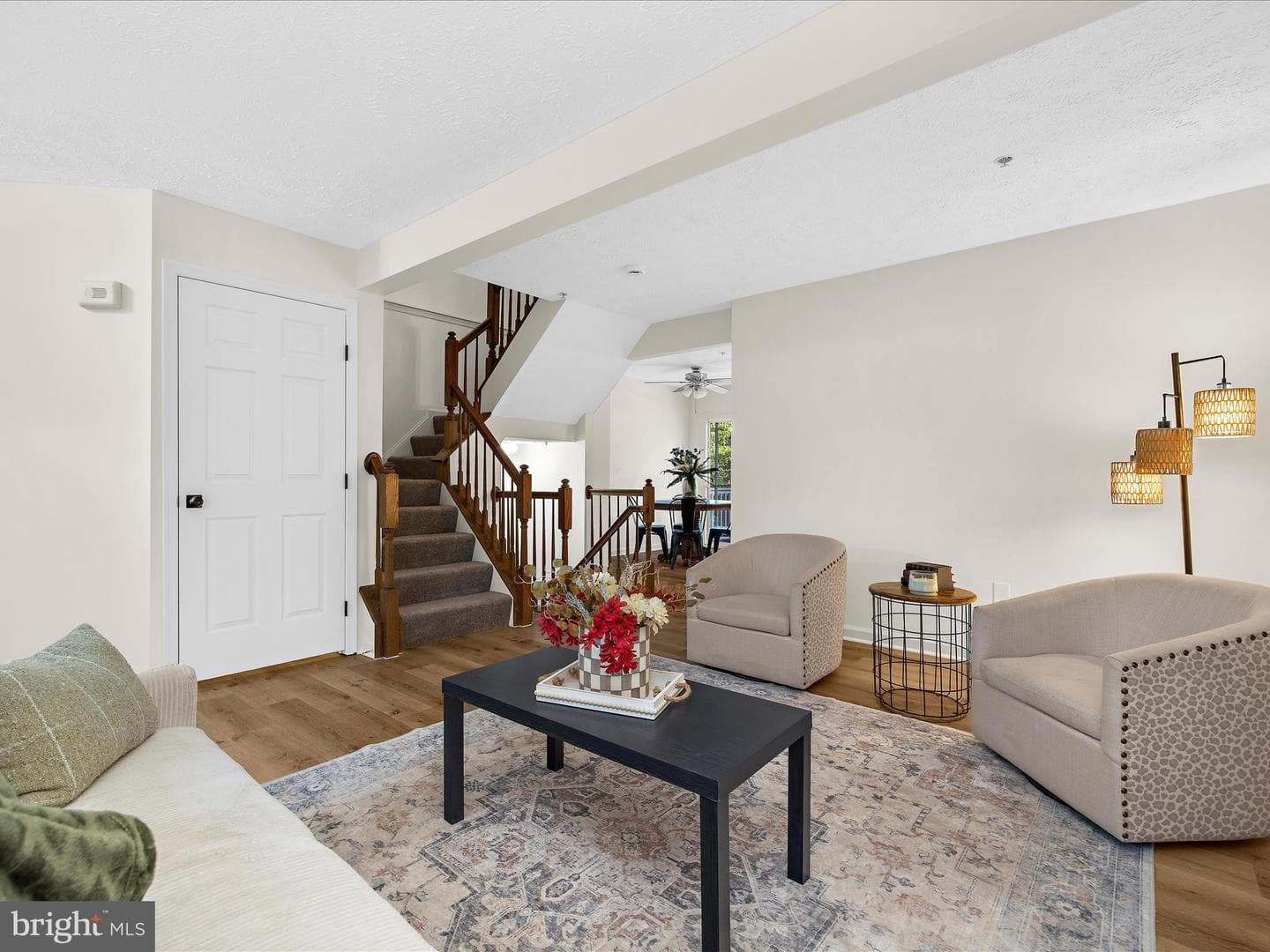 975 Chestnut Manor Court photo 6
