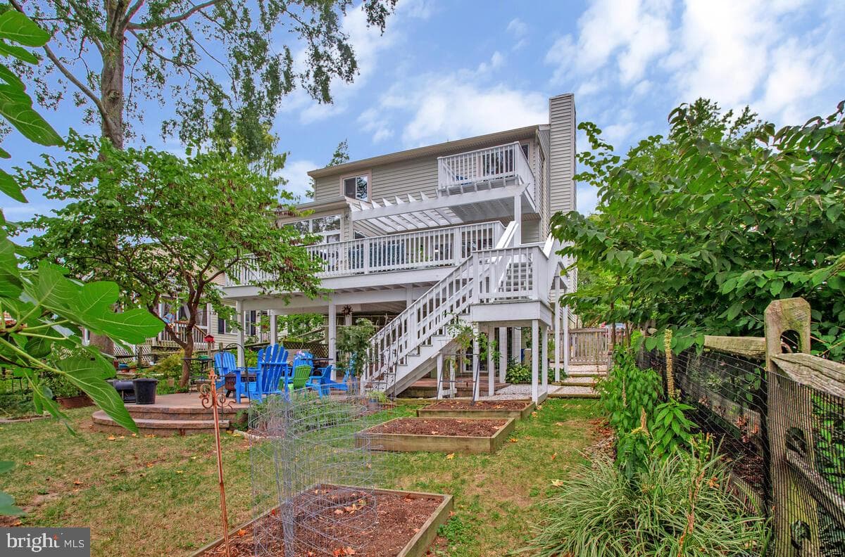 1193 Bay Highlands Drive photo 4