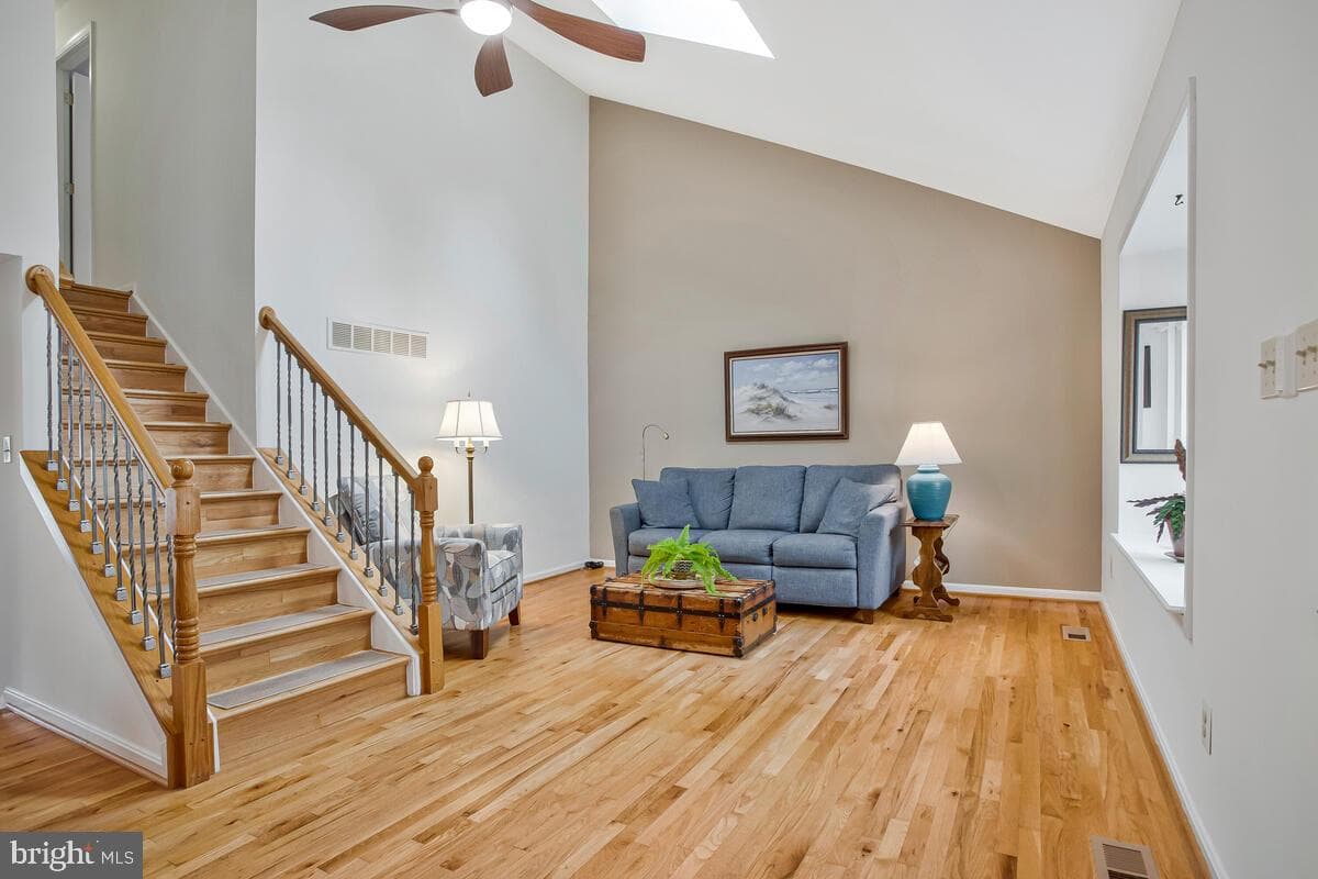 1193 Bay Highlands Drive photo 5
