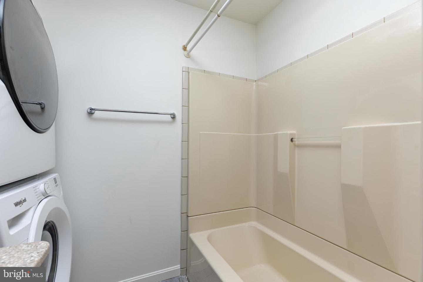 1852 Cedar Drive photo 18