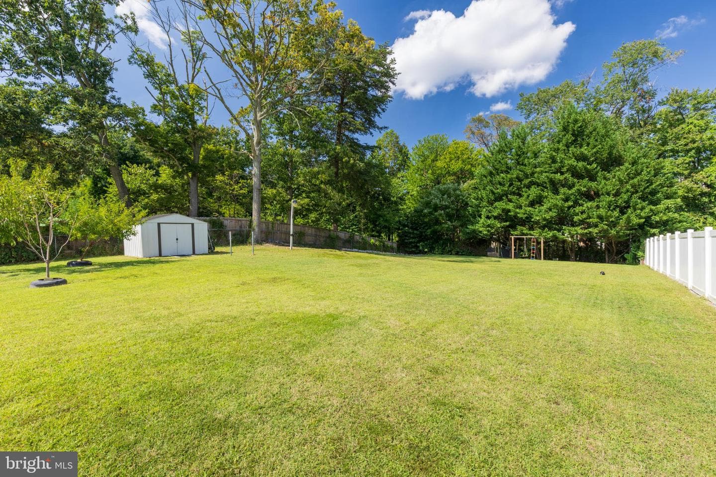 1852 Cedar Drive photo 23