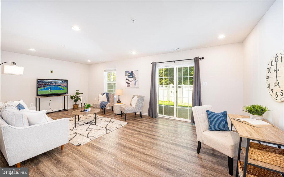 1417 Hawthorn Drive photo 39