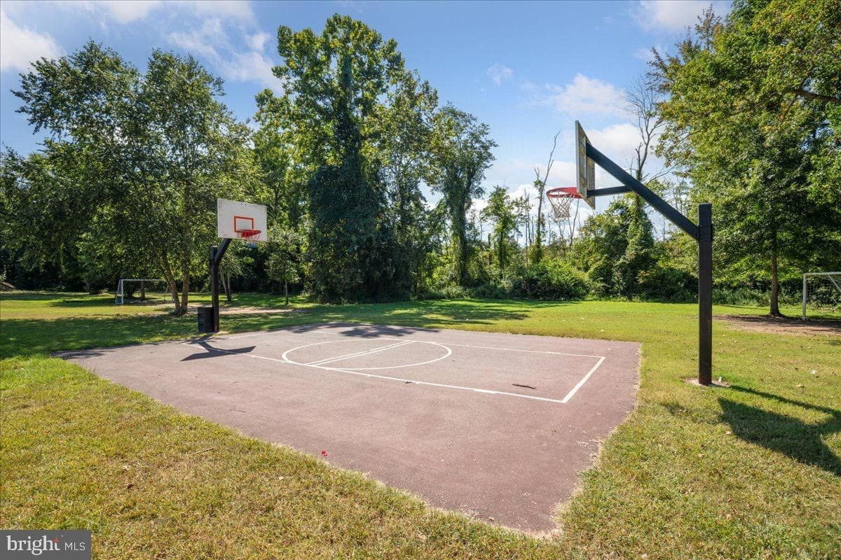 307 Seven Oaks Lane photo 49