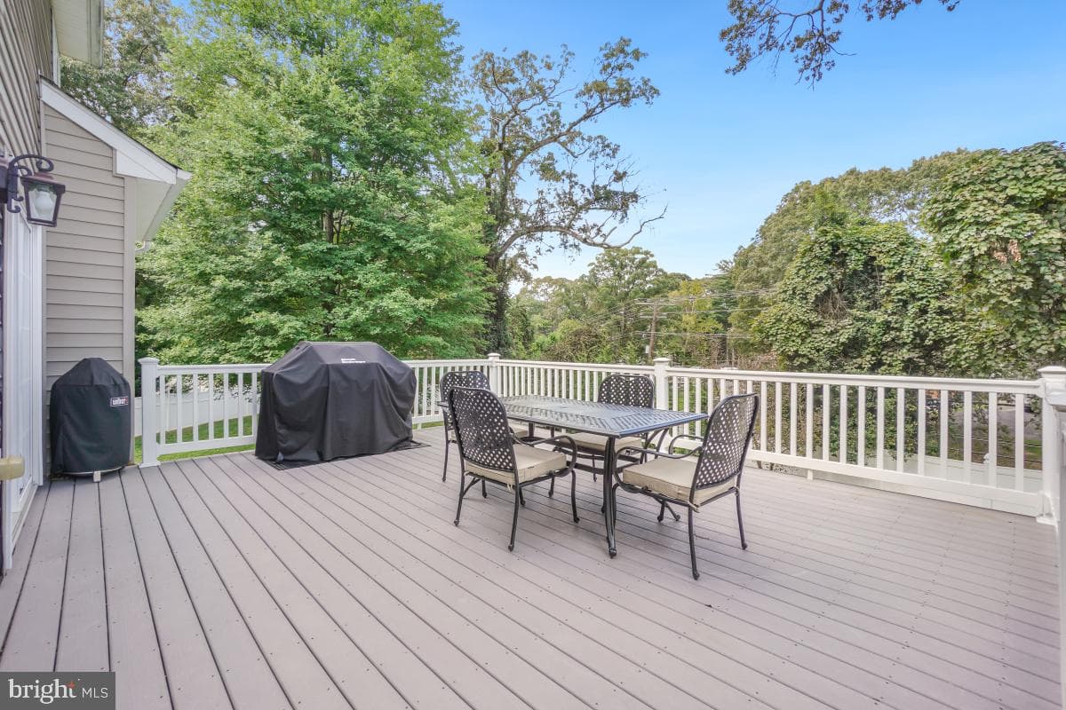 8020 Flora Lane photo 15