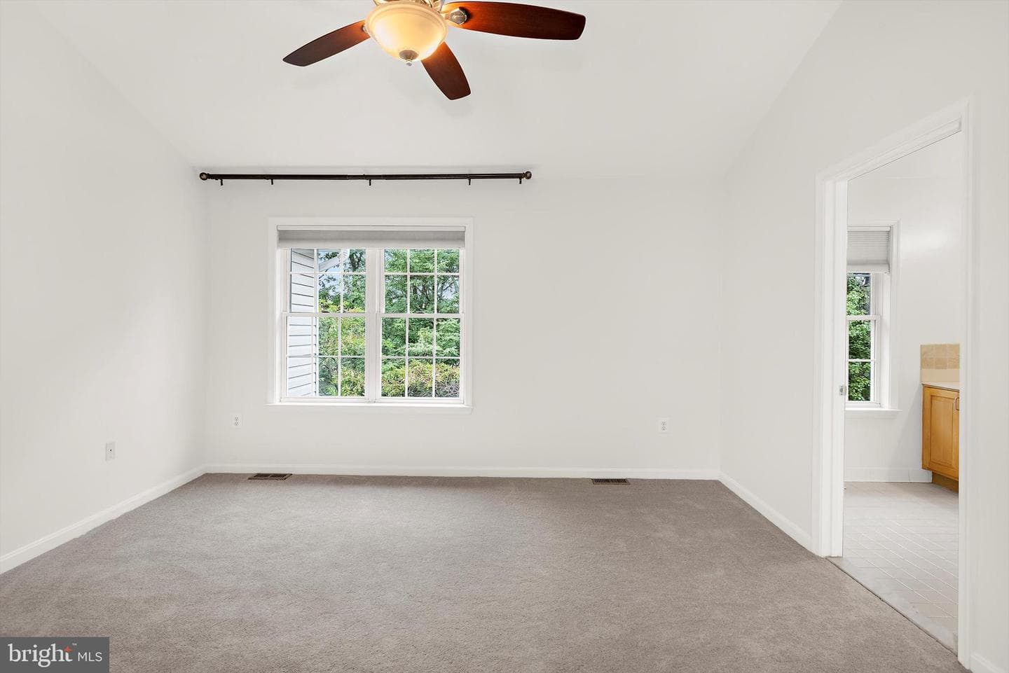 618 Andrew Hill Road photo 17